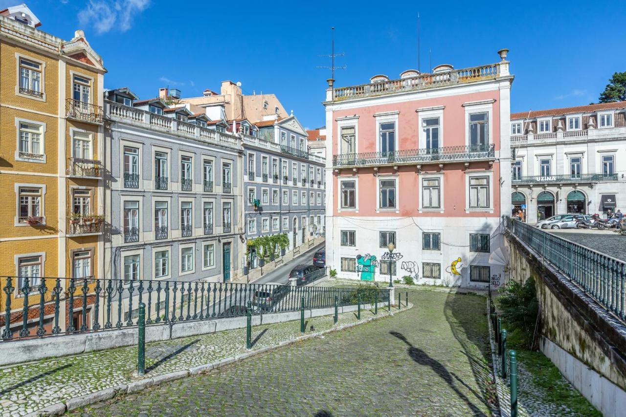 Principe Real Charming Garden View Flat At The Heart Of Lisbon Apartment Exterior foto