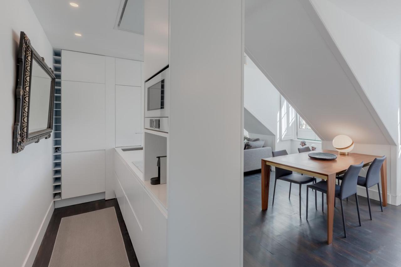 Principe Real Charming Garden View Flat At The Heart Of Lisbon Apartment Exterior foto