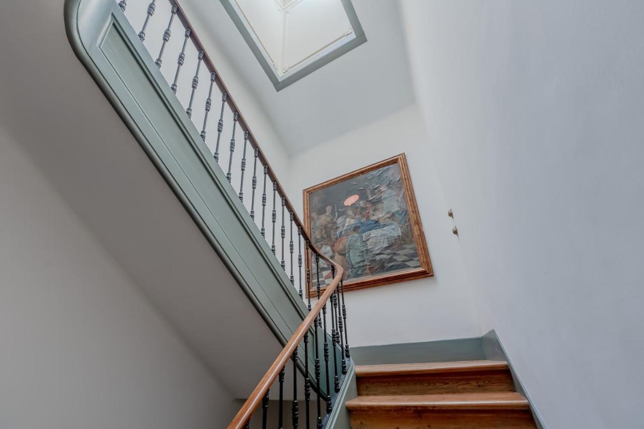 Principe Real Charming Garden View Flat At The Heart Of Lisbon Apartment Exterior foto