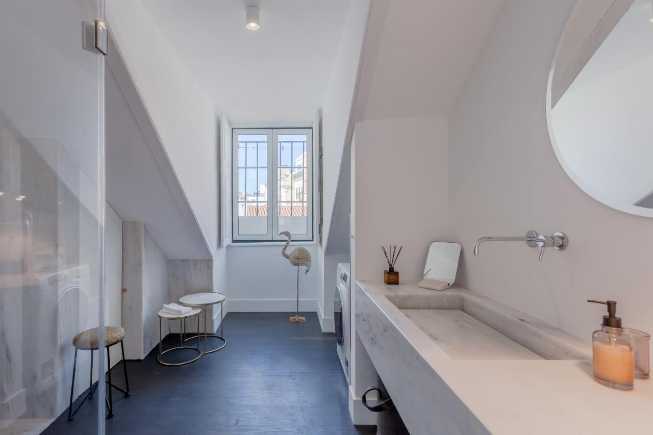 Principe Real Charming Garden View Flat At The Heart Of Lisbon Apartment Exterior foto