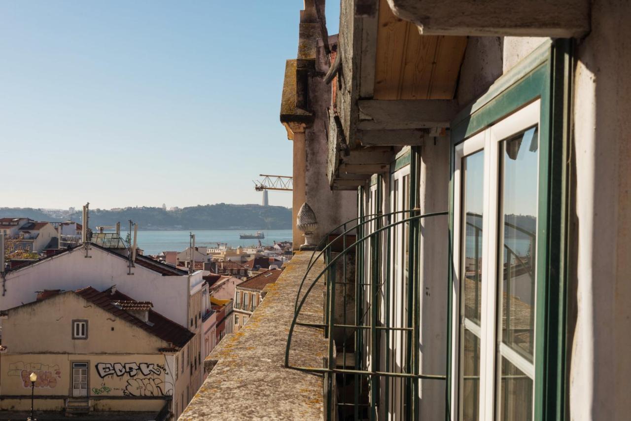 Principe Real Charming Garden View Flat At The Heart Of Lisbon Apartment Exterior foto